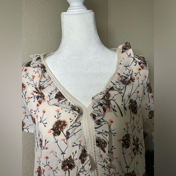 Floral top sizeL - Picture 9 of 13
